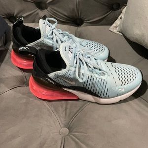Nike air 270 women’s size5.5